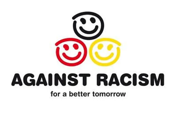 Bild: 2schneidig mit „Against Racism“-Projekt in München