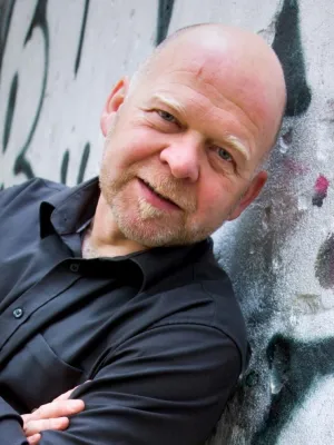 Bild: Tourneestart: "Ab dafür!" - der satirische Jahresrückblick 2011 von & mit Bernd Gieseking