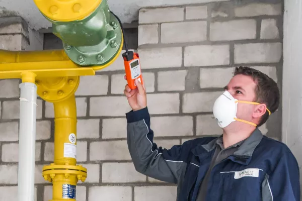 Bild: Sicherheit in Corona-Zeiten: Gasnetz Hamburg prüft monatlich 1.200 Hausanschlüsse