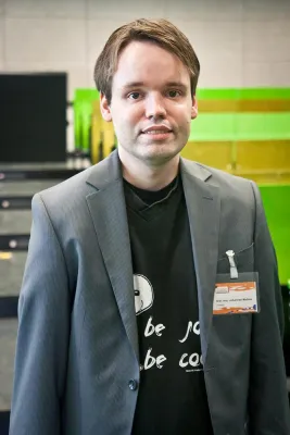 Bild: Weltmeister lädt Junior-Studenten zum Gedächtnistraining ein