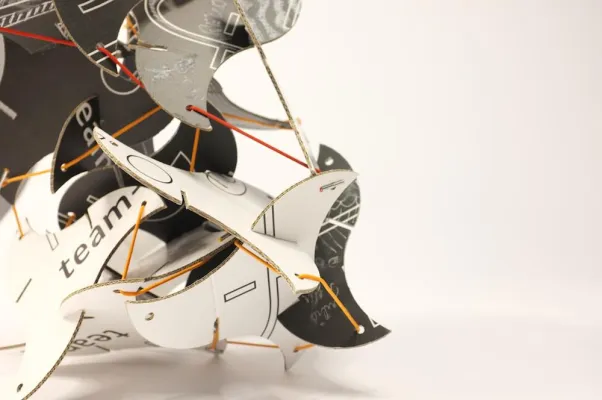 Bild: Hannovers Stadtskulptur als Coaching-Instrument? Die 3. Dimension der Teamentwicklung.