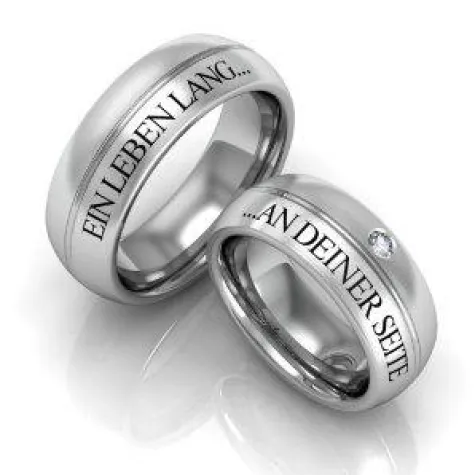 Für die Ewigkeit gemacht - Trauringe mit Lasergravur Bild: Für die Ewigkeit gemacht - Trauringe mit Lasergravur