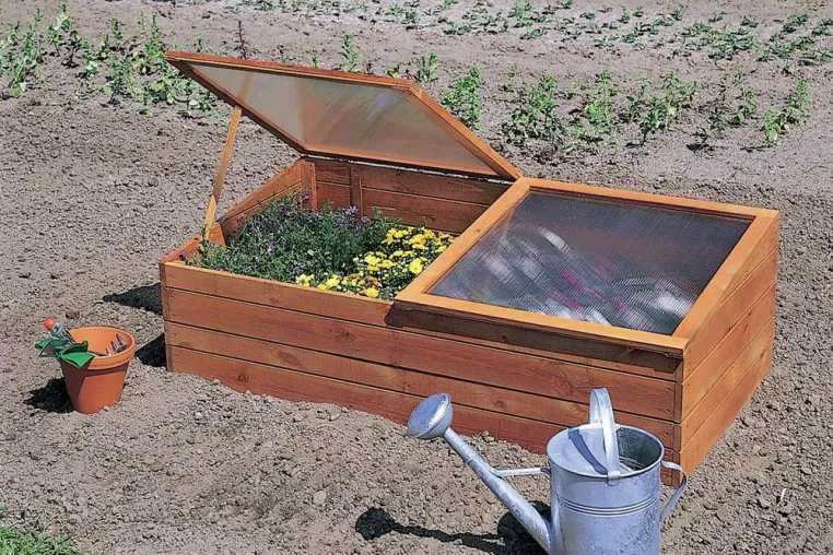 Bild: Gartenarbeit im Winter: Vorbereitung auf den Frühling