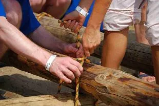 Teambuilding auf Bayerisch Bild: Teambuilding auf Bayerisch
