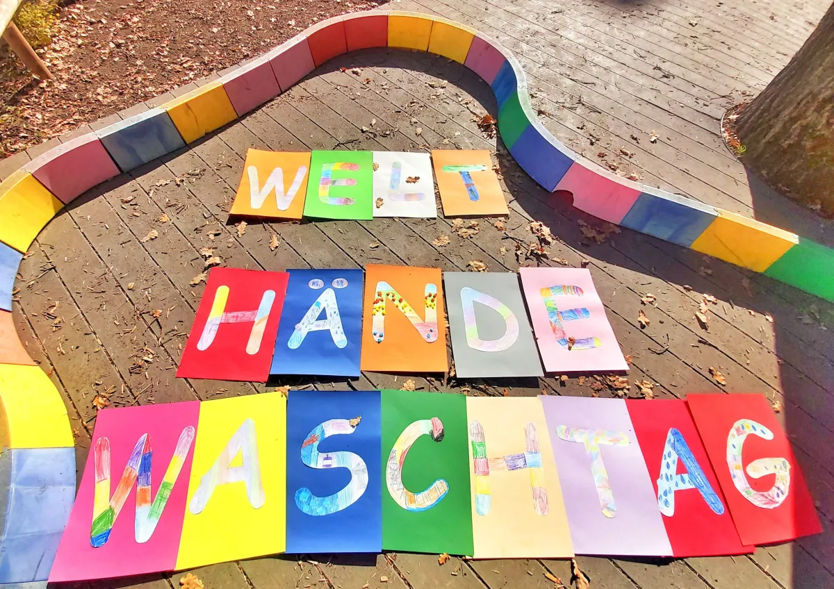Welthändewaschtag 2021 Grundschule an der Führichstraße (© Monika Staffansson)