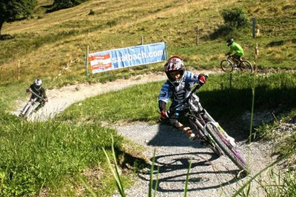 Bild: Ferienspaß auf zwei Rädern