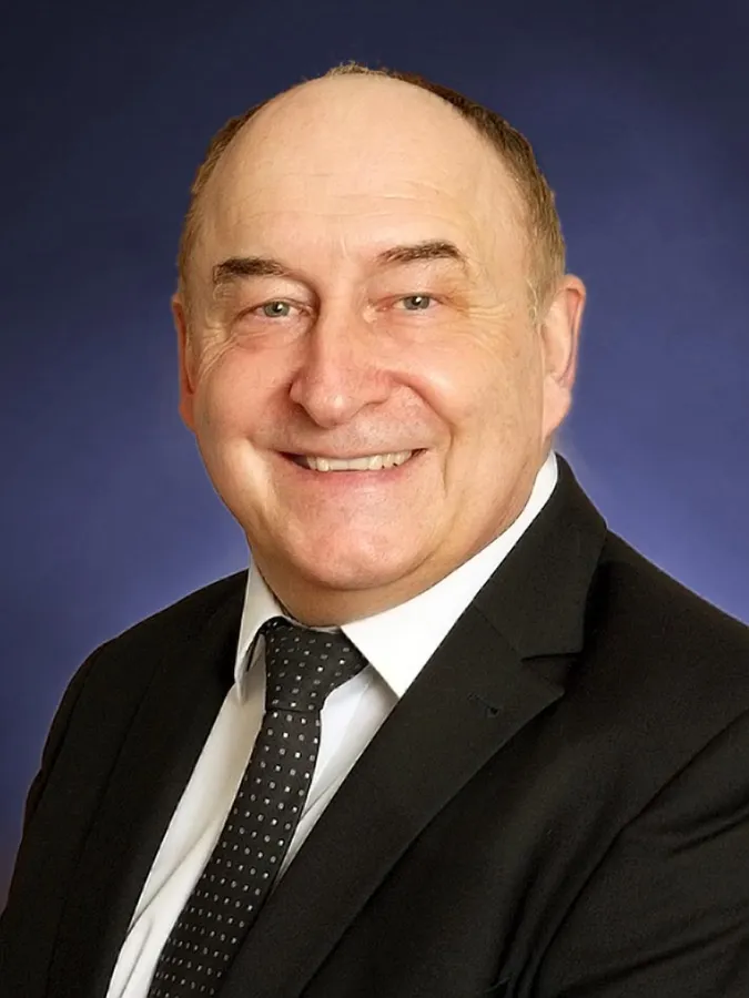 Abb. Wolfgang Peterka