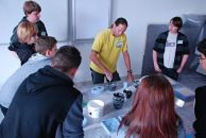 Bild: Neuer Film erschienen: Beruf mit Zukunft - Stuckateur/in