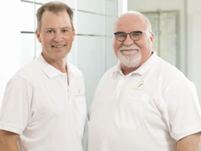 Bild: Herr Joachim Hess unterstützt das Team vom Orthopädie Zentrum Bonn