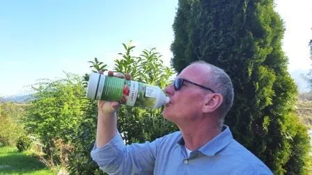 Bild: biocaregreen Organik Aktiv® – der Dünger, den man trinken kann