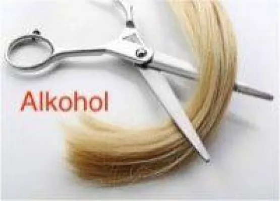 Bild: Haartests - Drogen, Alkohol und Medikamente in Haaren nachweisen