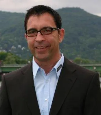 Bild: Ralf Menikheim neuer Vertriebschef für Heidelberger Leben und Clerical Medical