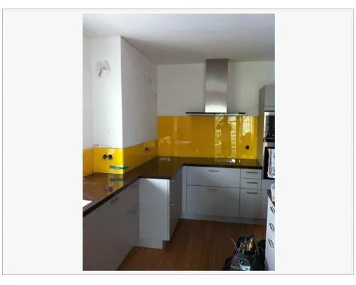 Bild: Glas & Design Berlin - Individuelle Glasrückwände für Küche und Badezimmer