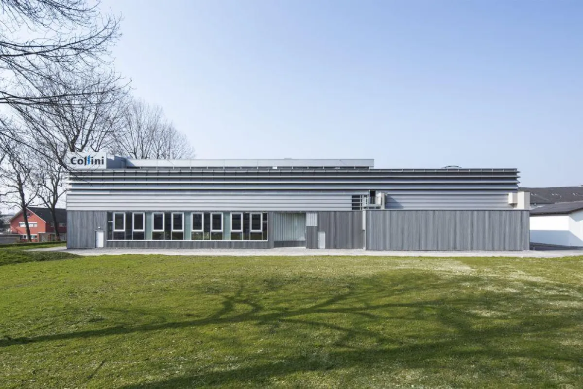 Das neue Anodisierwerk wird am 3. April mit einem kulturellen Festakt offiziell eröffnet.