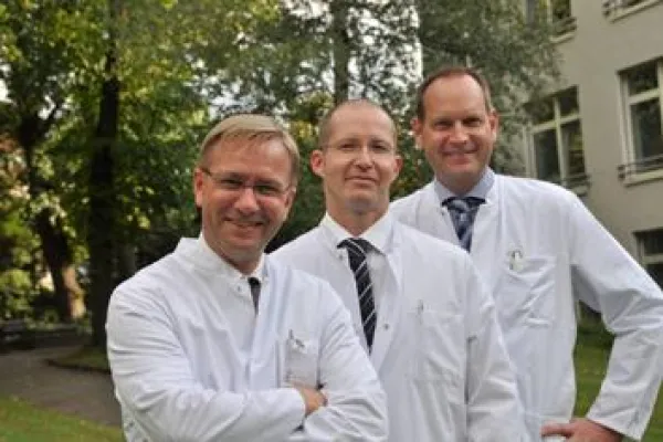 Bild: "Aus drei mach eins" - Drei Spezialisten führen eine Abteilung am St. Remigius Krankenhaus Leverkusen