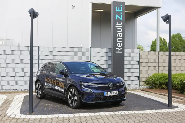 Bild: Autowelt Hartmann startet Herbst-Aktion mit Renault Megane E-Tech