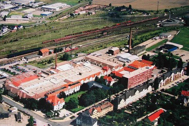 Feierliche Wieder-Eröffnung des modernisierten Halberstädter Bahnhofs Bild: Feierliche Wieder-Eröffnung des modernisierten Halberstädter Bahnhofs