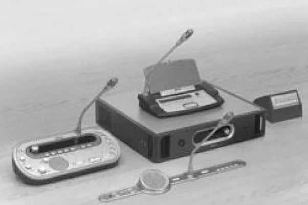 Bild: Bosch DCN Next Generation, Medienhaus ECG pro-SEQ-o investiert in Dolmetschtechnik