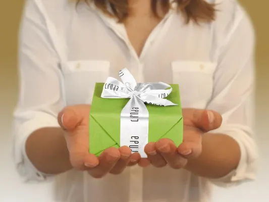 Bild: Weihnachtliche Geschenkideen aus den LINDA Apotheken