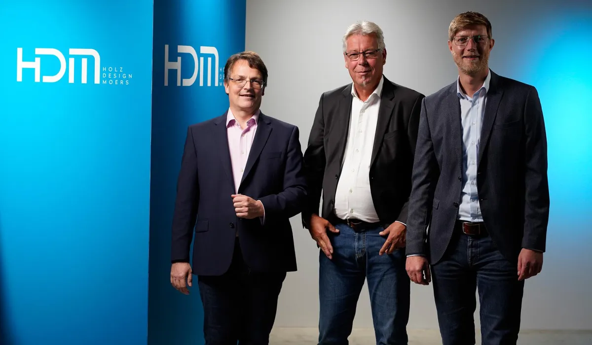 Die Geschäftsführer der Holz Design Moers GmbH: Ralph Döller, Fernando Soler Wittke, Sven Schlayer