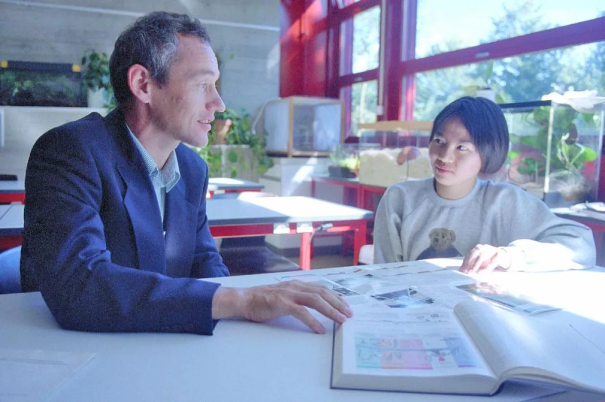 Auch Lehrer entdecken andere Kulturen, wenn sie einen Gastschüler in der Klasse haben. (Foto: AFS)
