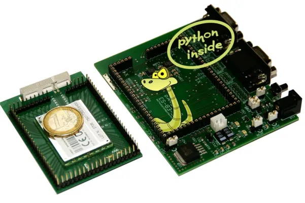 Bild: Unter Python programmierbare GPRS und GPS Module