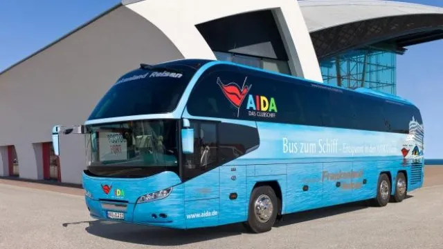 Bild: AIDA Cruises holt die Gäste direkt von der Haustür ab