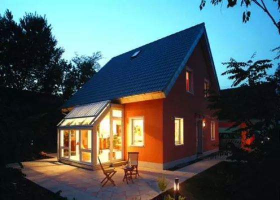 Bild: Energieeffizienz serienmäßig - Honeywell-Thermostatregler Thera-3 in Dennert-Fertighäusern