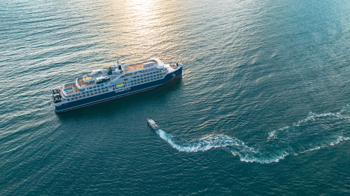 Expeditioe-Kreuzfahrten mit Swan Hellenic. Neu sind maßgeschneiderte Events (© Foto: Swan Hellenic)