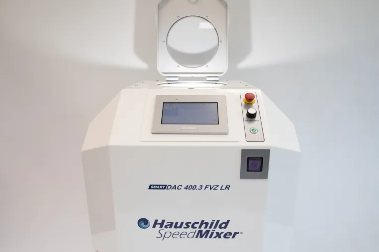 Weltpremiere: Intelligente Hauschild SpeedMixer® SMART DAC-Modellreihe - neue Ära bei Labormischgeräten Bild: Weltpremiere: Intelligente Hauschild SpeedMixer® SMART DAC-Modellreihe - neue Ära bei Labormischgeräten