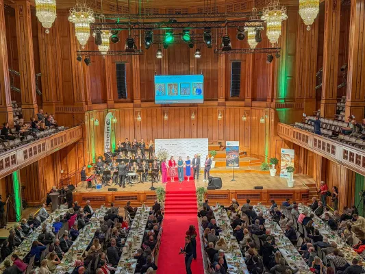 Bild: Wahl der 68. Fränkischen Weinkönigin im Regentenbau Bad Kissingen