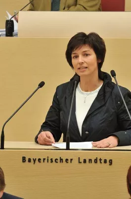 Bild: Parlamentarischer Abend: "Werte in der Familie - die Familie als Wert"
