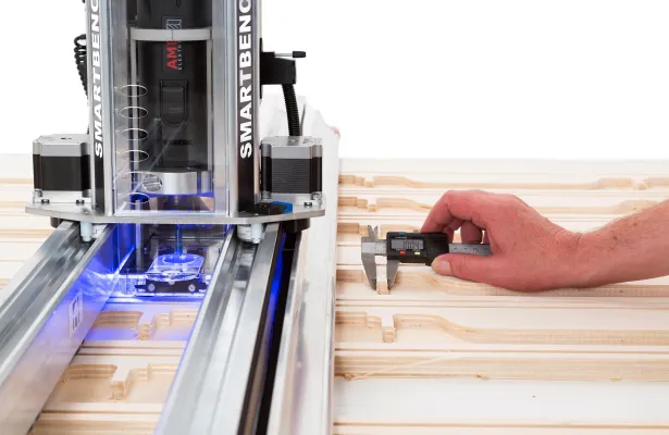 Bild: Die intelligente und flexible CNC-Lösung für jede Werkstatt - SmartBench von YetiTool