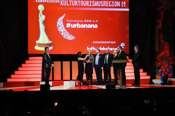 #urbanana wurde als Europäische Kulturtourismusregion des Jahres 2017“ ausgezeichnet Bild: #urbanana wurde als Europäische Kulturtourismusregion des Jahres 2017“ ausgezeichnet
