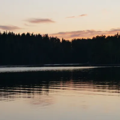 Bild: Saimaa Radtour 2026 mit Aufenthalt in „lomaaurinko“ – dem Ferienhäuschen am See – verbinden