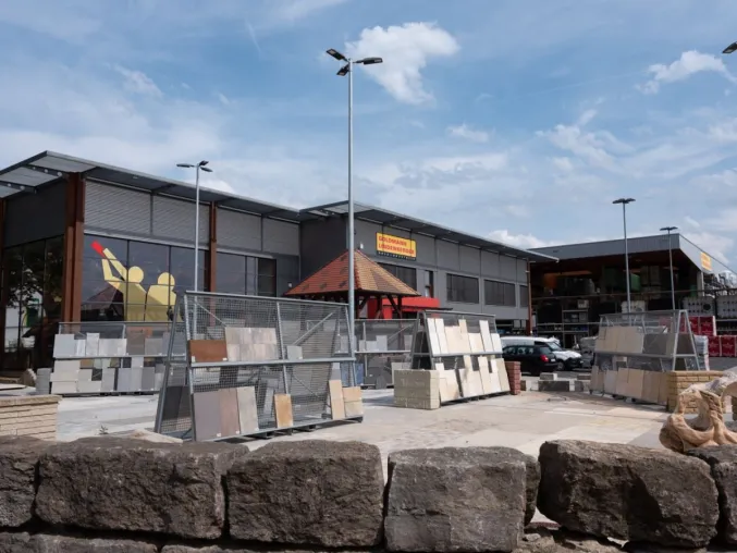 Bild: Neueste Solar- und Wärmetechnik nun auch im Baumarkt