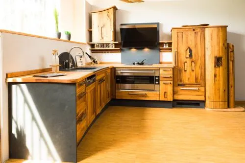 Pfister Möbelwerkstatt stellt aus in Köln auf der living kitchen Bild: Pfister Möbelwerkstatt stellt aus in Köln auf der living kitchen