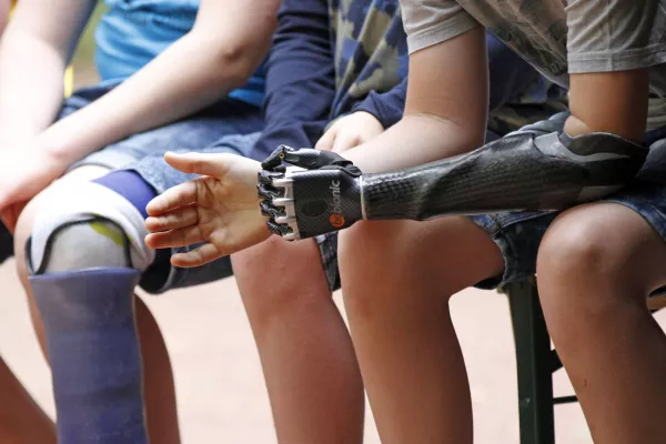 Bild: Europas größtes Jugendcamp für Kinder mit Handicap