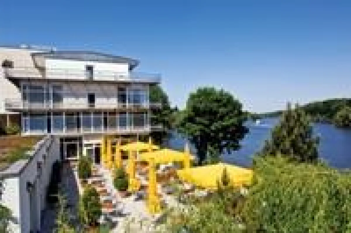 Beliebter Ausgangspunkt für Potsdam und Berlin: das avendi Hotel am Griebnitzsee in Potsdam-Babelsberg