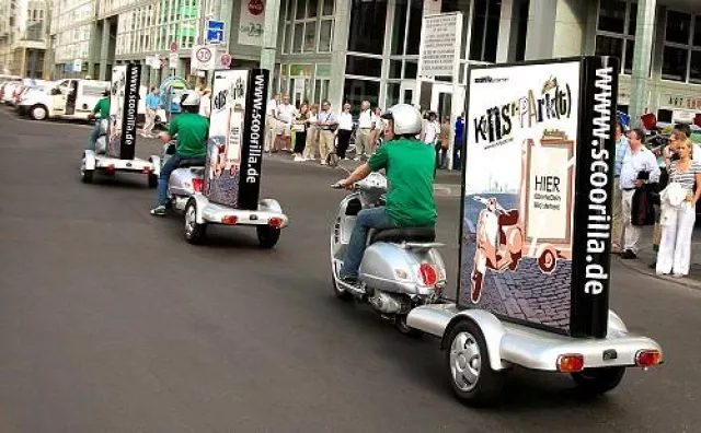 Bild: Kunstpark(t) - Kunstausstellung auf zwei Rädern mit Ambient Media Agentur Scoorilla