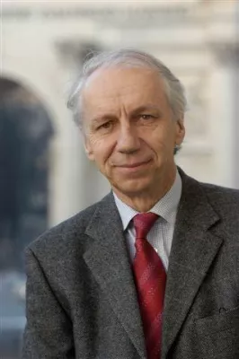 Bild: BWL-Forscherteam der LMU mit dem John Bessant Best Paper Award ausgezeichnet