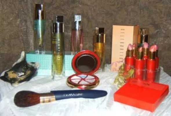 Bild: Channoine-IN-VITA-POINT Dr. Lange erneut bei kultour à la carte im Schloss Biesdorf