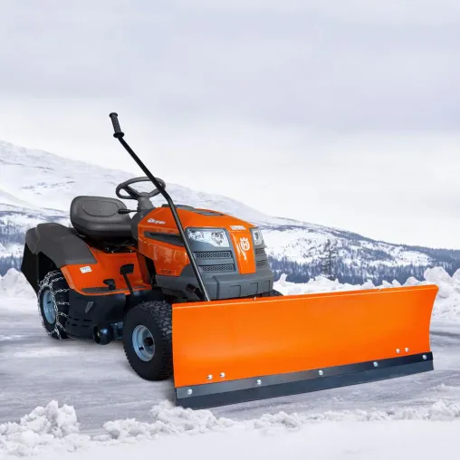 Bild: Antreten zum Winterdienst – Husqvarna Winterangebote von Weber