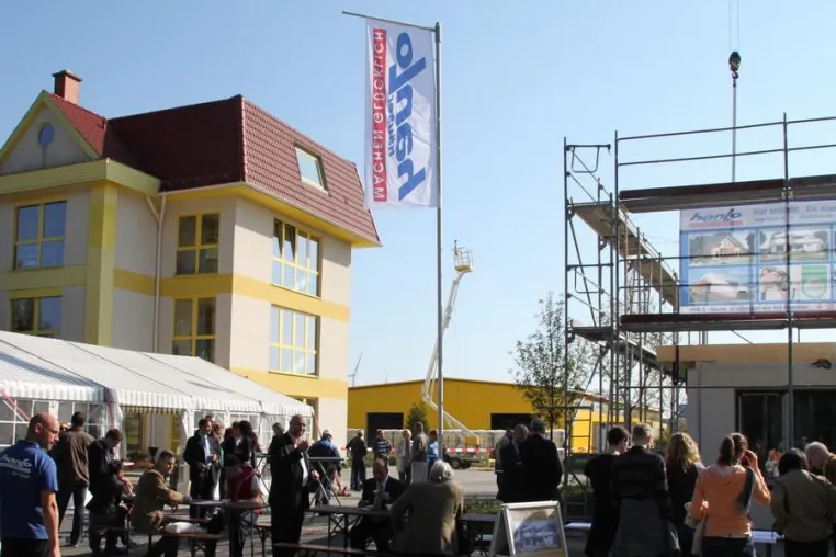 Grün bauen – grün leben Bild: Grün bauen – grün leben