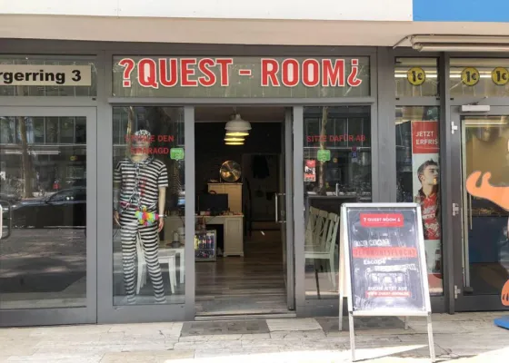 Bild: Einbruch ins Gefängnis fehlgeschlagen – Diebe scheitern bereits an der Eingangstür zum QUEST-ROOM