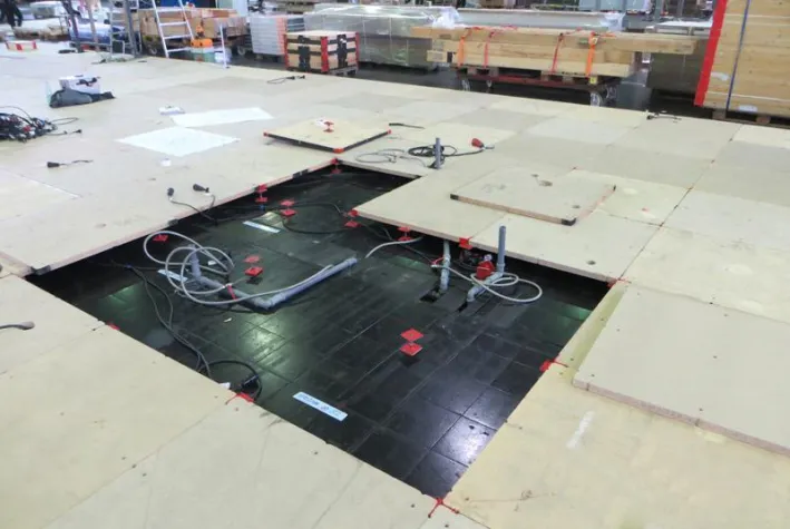 Bild: Messebau praktisch: 'Im Untergrund'