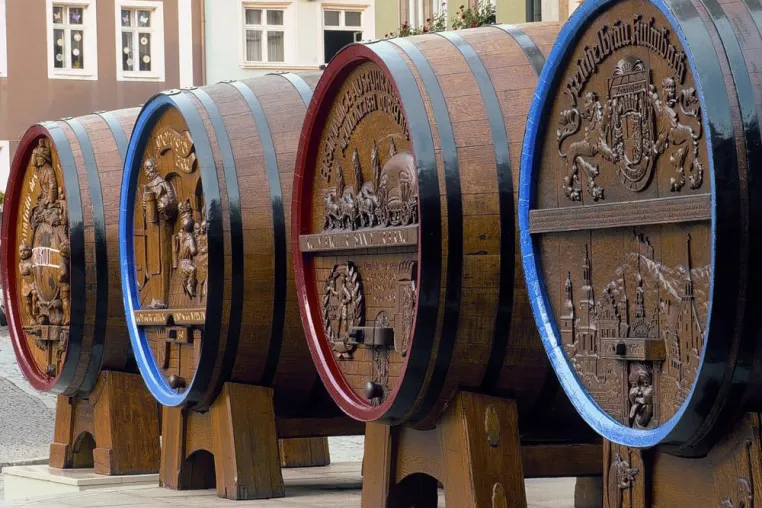 Bild: Burgen, Bier und Klöppelspitzen - Auf der Frankenwaldhochstraße den Charme der Grünen Krone Bayerns entdecken