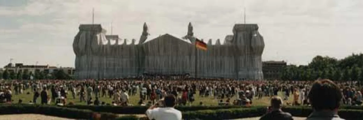 Die verhüllte Verfassung