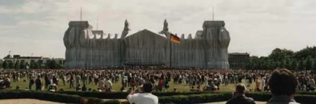 Bild: Verfassungskonvent nimmt seine Arbeit auf