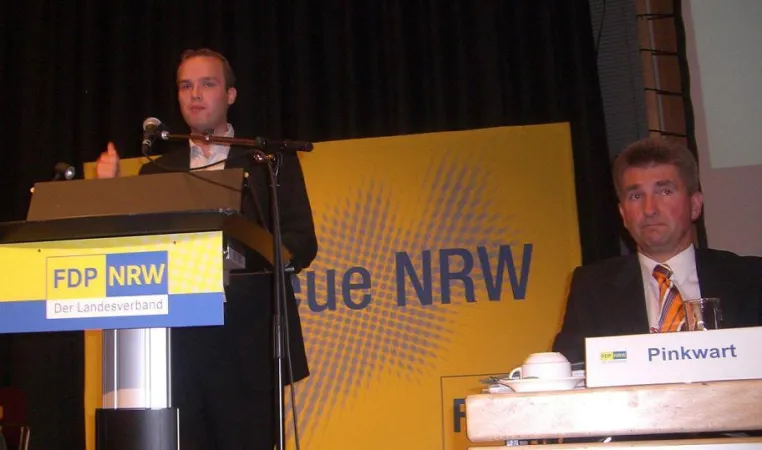 Junge Liberale NRW lehnen Pinkwarts Einstieg in die Einheitsschule klar ab Bild: Junge Liberale NRW lehnen Pinkwarts Einstieg in die Einheitsschule klar ab
